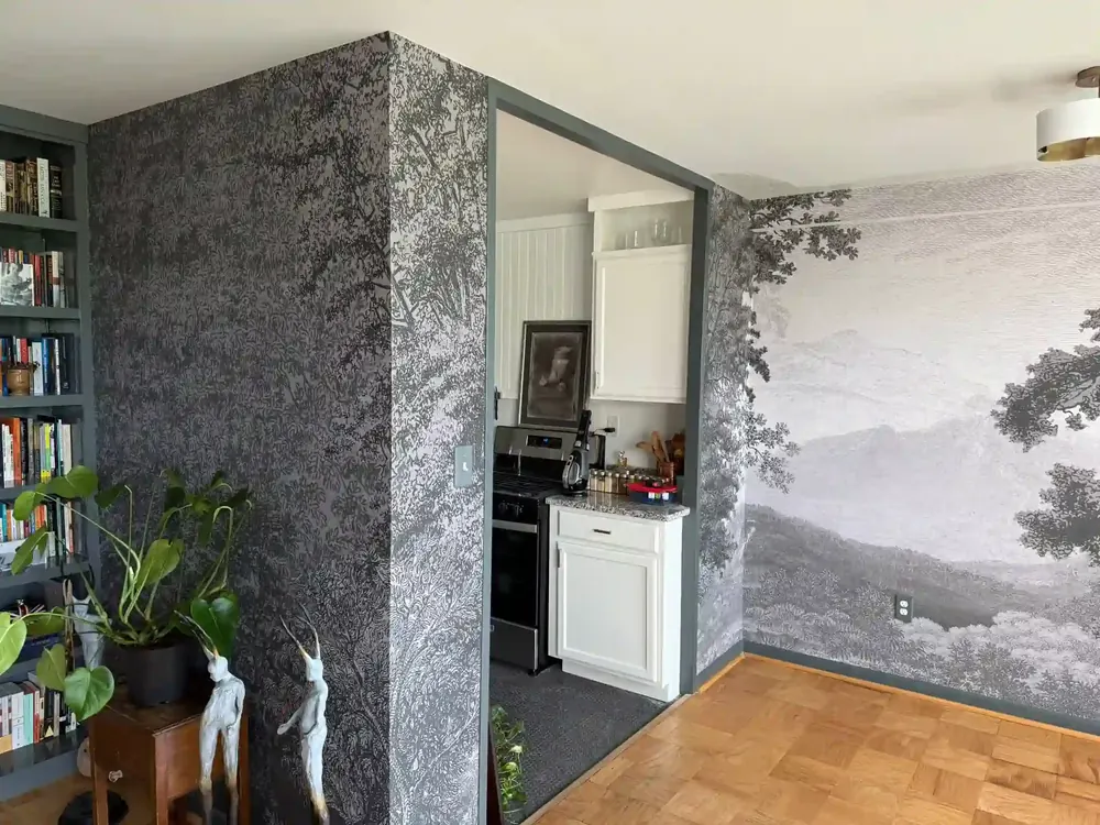 Wallpaper used as a transition between adjoining room surfaces
